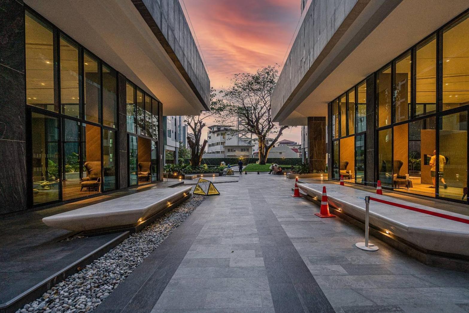 Aparthotel The Base Pattaya By Nami Extérieur photo